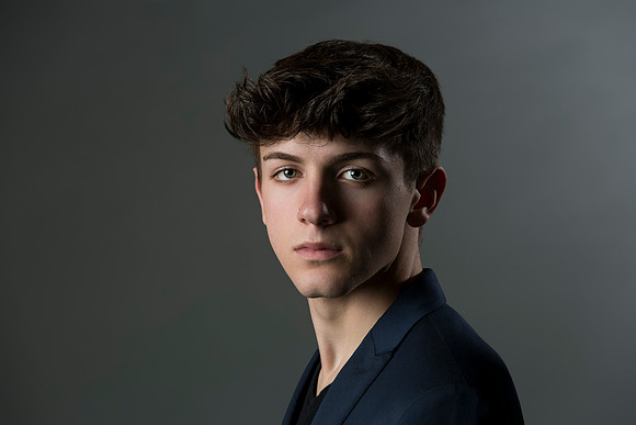 Robbie_7863-Edit
