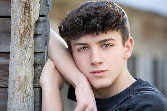 Robbie_7580-Edit