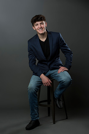 Robbie_7781-Edit